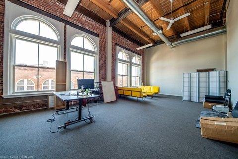 Downtown Office Suite For Lease