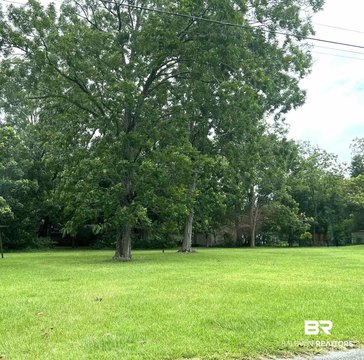 LAND - Foley, AL