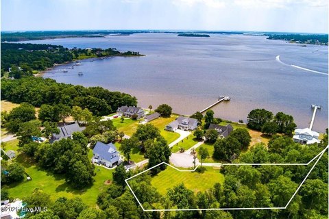 Land, Swansboro, NC