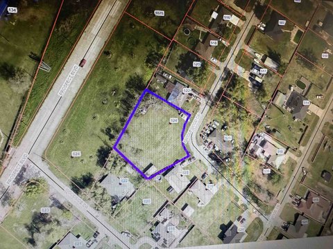 Land, Houma, LA