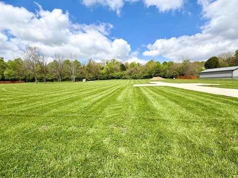 LAND - Springfield, OH