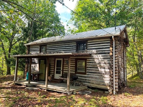 Secluded Cabin Near Hungry Mother