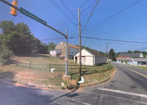 Commercial Land on Busy Route