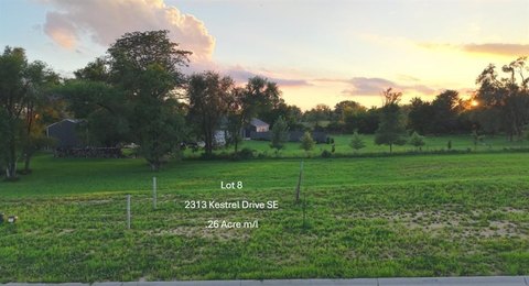 Residential Lot in Kestrel Heights