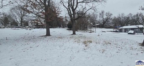 City Lot in Montezuma, IN