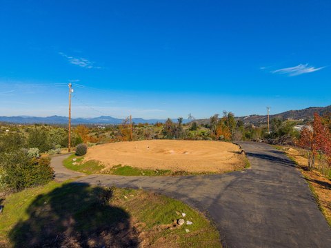 LAND - Redding, CA