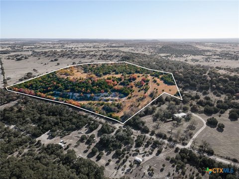 41.68 Acres in Lampasas, TX
