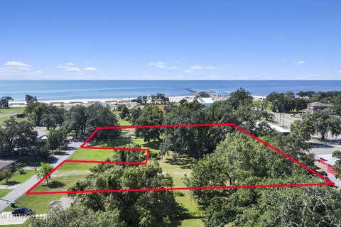 Gulfport Development Opportunity Near Beach