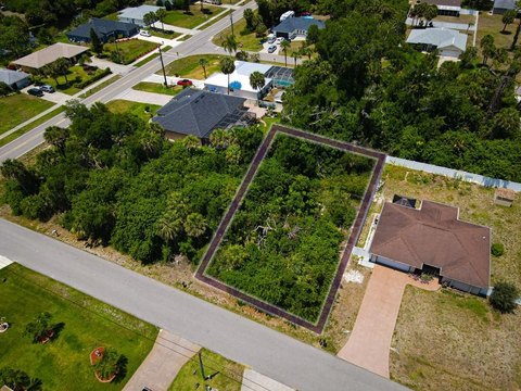 Residential Land in North Port
