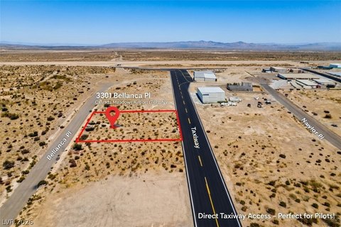 Calvada Meadows Airport Hangar Lot