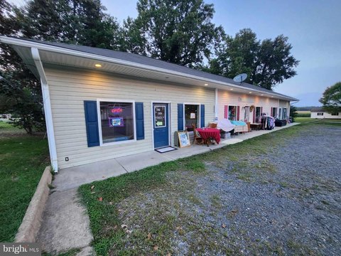 Commercial Space on Kings Highway