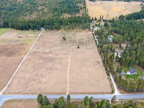 Land, COLVILLE, WA