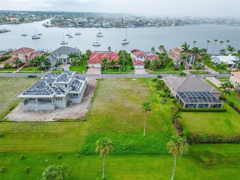 Waterfront Homesite in Gated Community