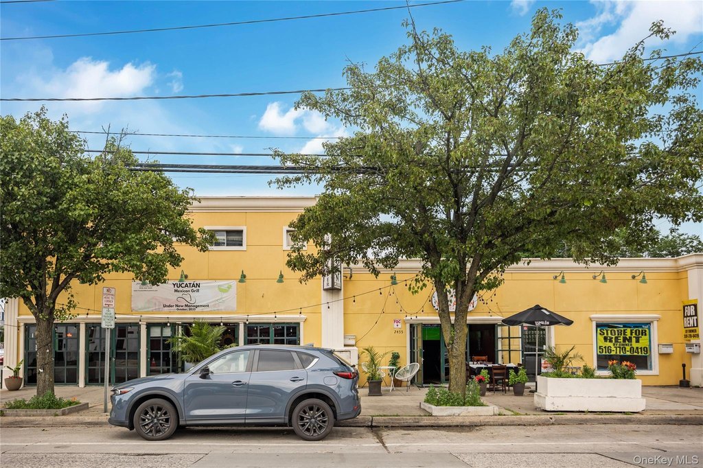 2453 Long Bch Rd, Oceanside, NY 11572-1321