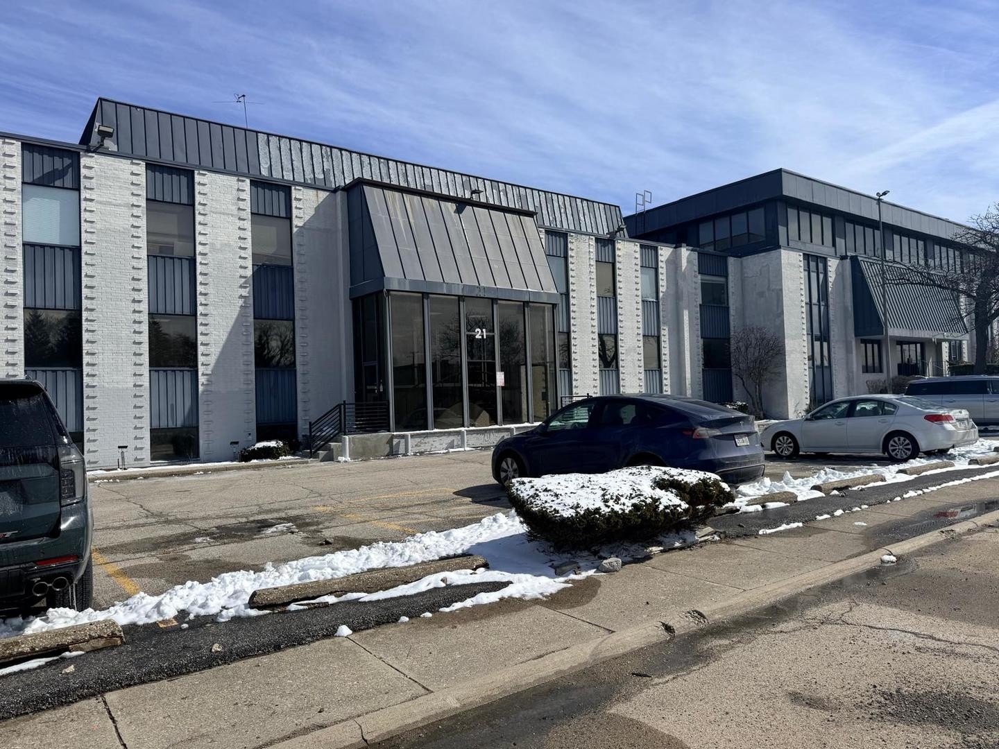 Spacious Office Suite For Lease