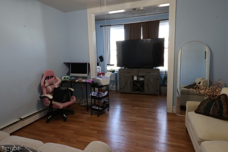 Picture 10