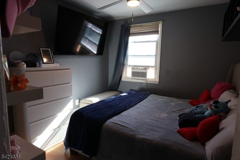 Picture 9