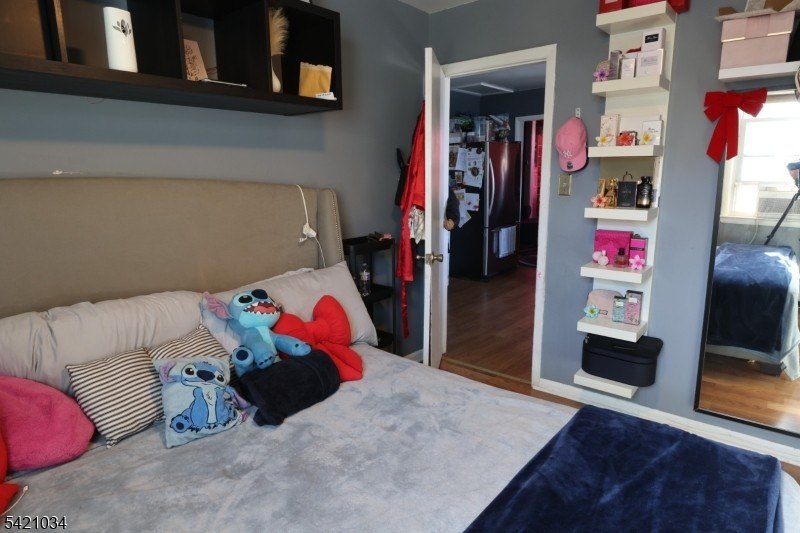 Picture 8