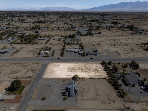 Pahrump Land with Mountain Views