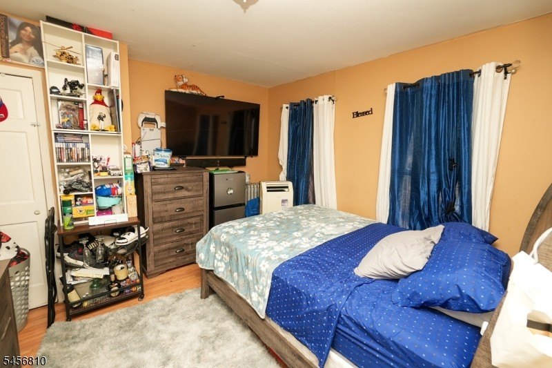 Picture 14