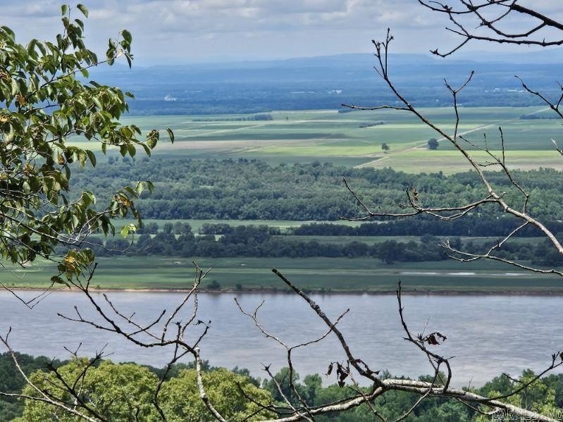 Petit Jean Mountain Land