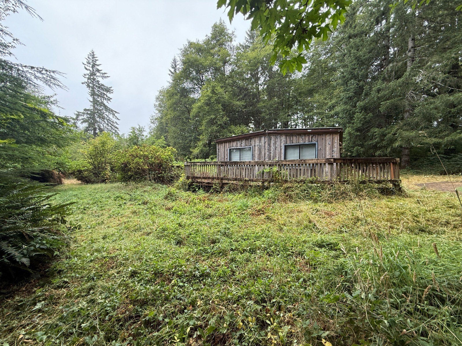 Land with Creek in Seaside
