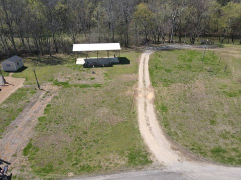 Land, Centre, AL