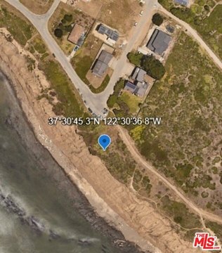 Land, Moss Beach, CA