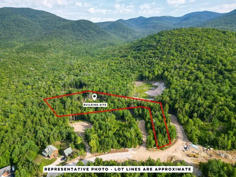 Residential Land Lot with View Easements