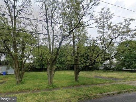 Land, BURLINGTON, NJ