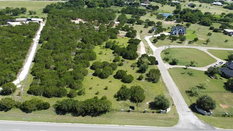 Spacious Buildable Lot in Nemo