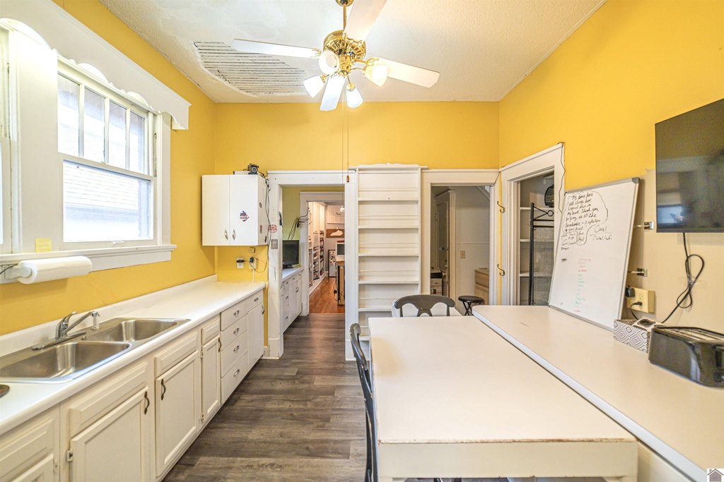 Picture 30