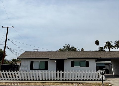 Renovated Two-Bedroom Duplex