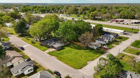 Residential Corner Lot in Mt