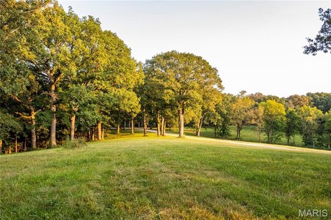 Land, Eolia, MO