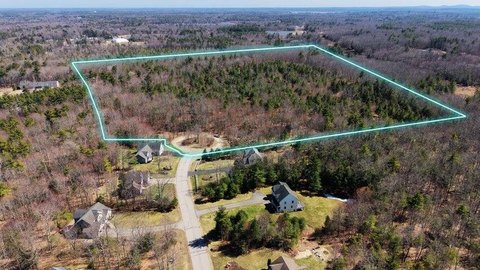Land, Sanford, ME