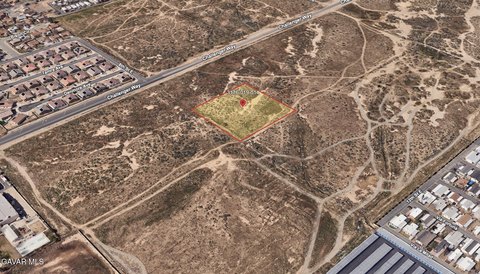 2.5 Acre Lot in Lancaster