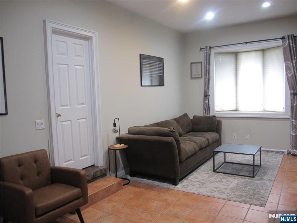 Picture 8