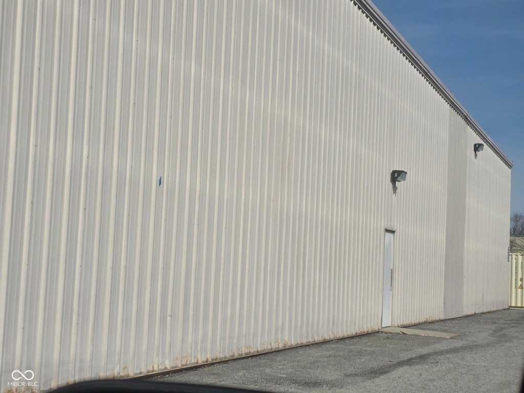 Picture 3