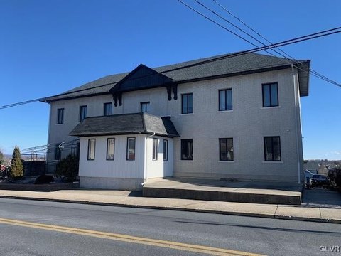 Commercial Building in Whitehall Twp
