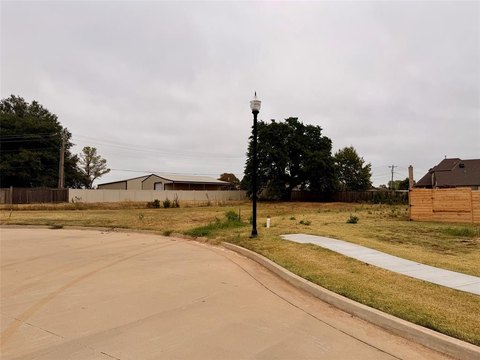 Land, Shawnee, OK