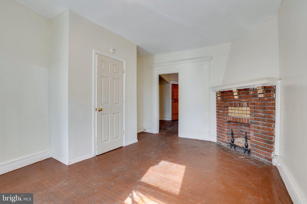 Picture 7