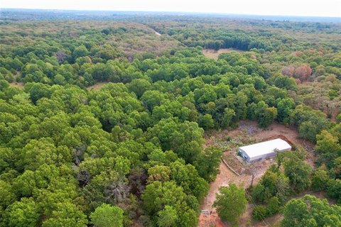 Land, Macomb, OK