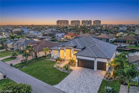 Triple Lot Gulf Access Land