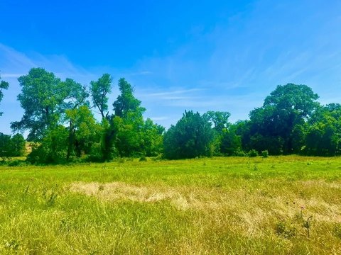Ready-to-Build Ranch Lot