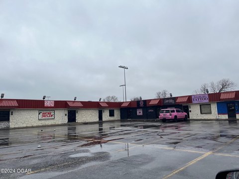 Joplin Shopping Center Investment