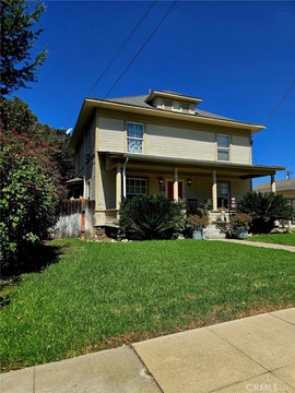 Historic Triplex with ADU Approvals