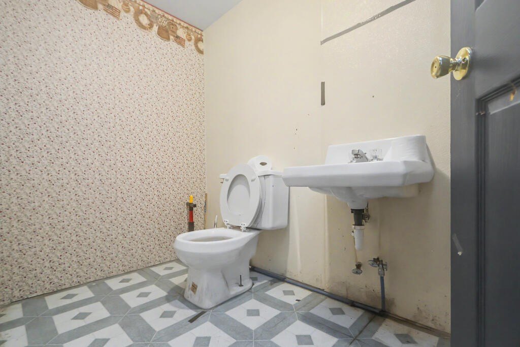 Picture 10