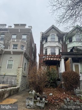 Four-Unit Colonial Twin