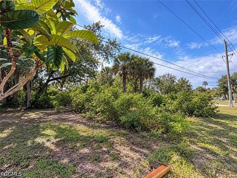 Land, Port Charlotte, FL